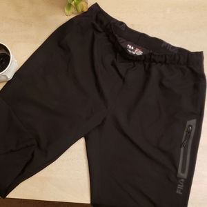 Mens L Fila joggers